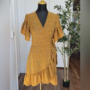 Max‎ Studio Mustard Floral Midi Dress